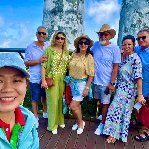 hinh-anh-ba-na-hill-small-group